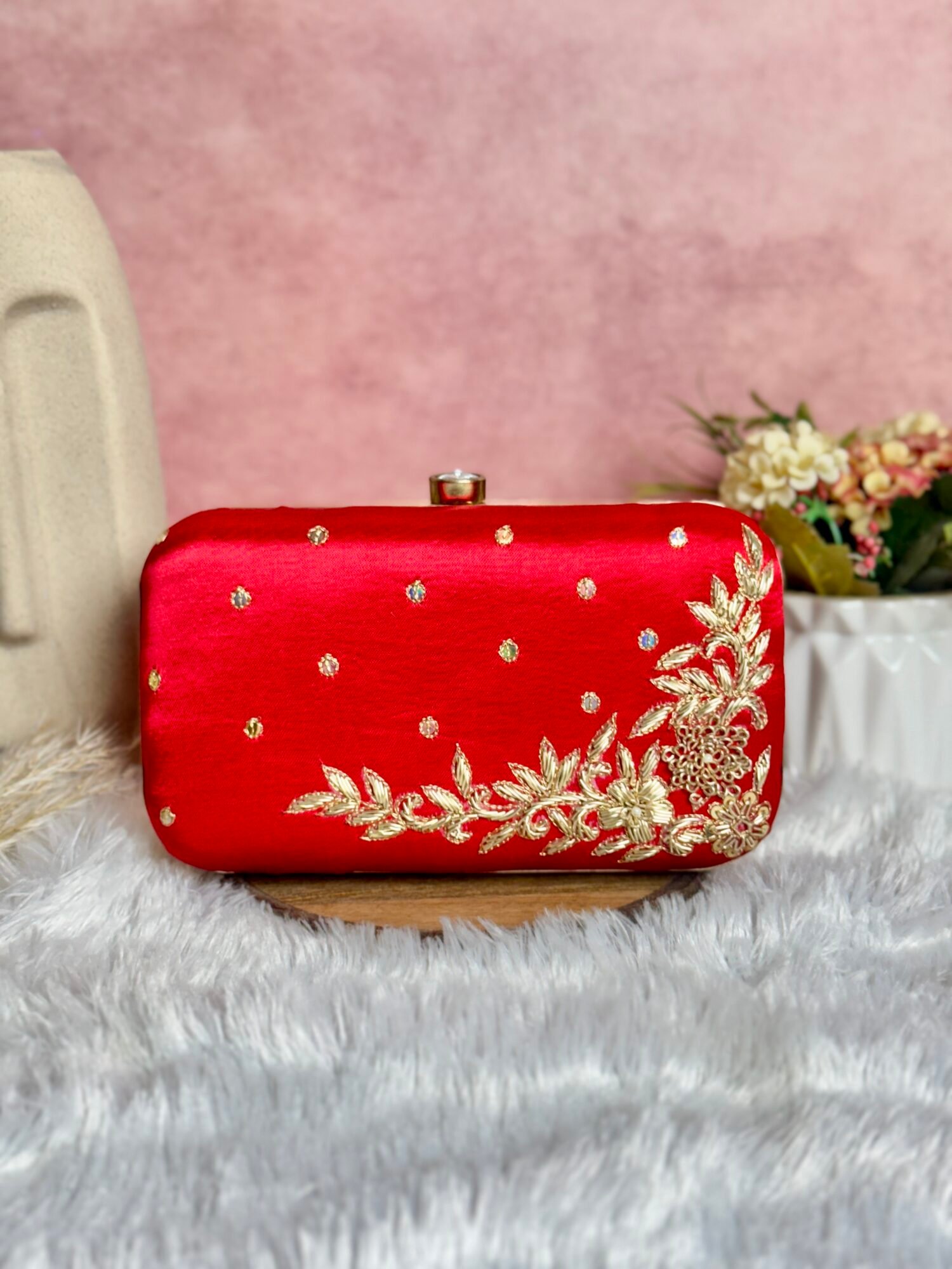 Red charm